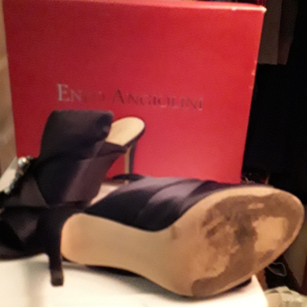 Enzo Angiolini - Picture 3 of 8